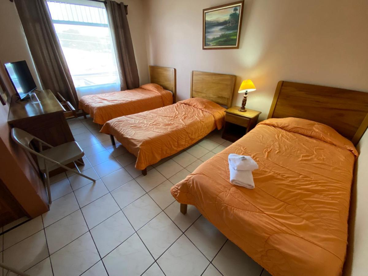 Hotel Guadalupe Tilarán Esterno foto